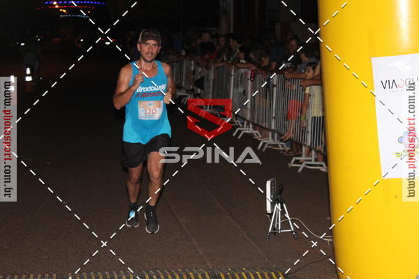 Buy your photos of the event70 CORRIDA DE BRODOWSKI on Fotop