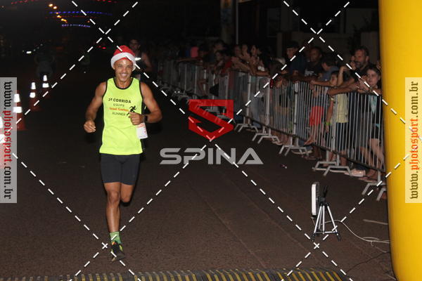 Buy your photos of the event70 CORRIDA DE BRODOWSKI on Fotop