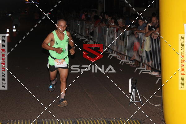 Buy your photos of the event70 CORRIDA DE BRODOWSKI on Fotop