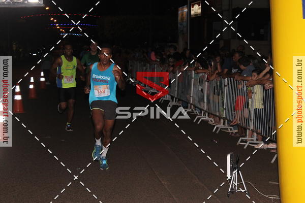 Buy your photos of the event70 CORRIDA DE BRODOWSKI on Fotop