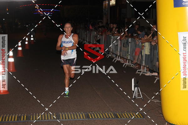 Buy your photos of the event70 CORRIDA DE BRODOWSKI on Fotop