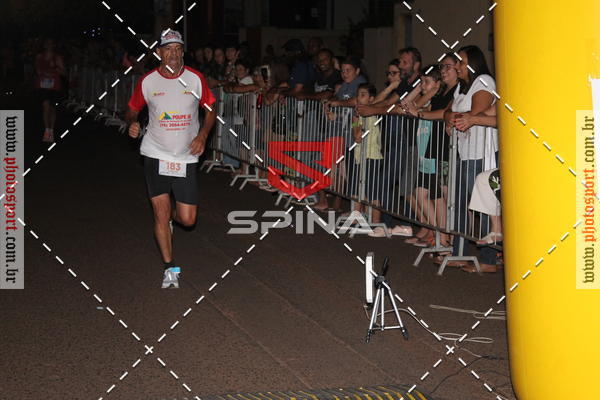 Buy your photos of the event70 CORRIDA DE BRODOWSKI on Fotop