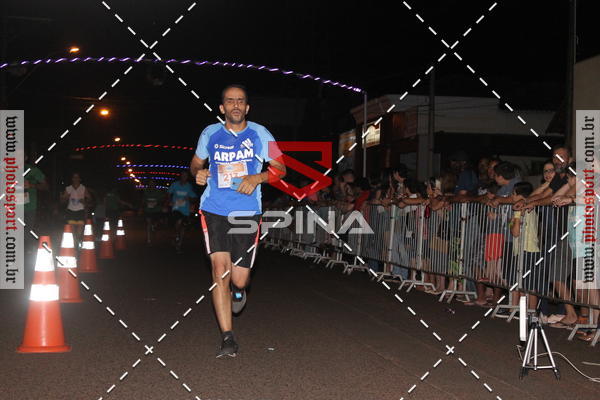 Buy your photos of the event70 CORRIDA DE BRODOWSKI on Fotop