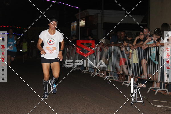 Buy your photos of the event70 CORRIDA DE BRODOWSKI on Fotop