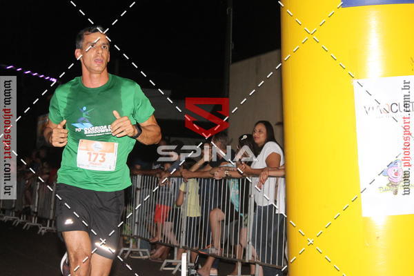 Buy your photos of the event70 CORRIDA DE BRODOWSKI on Fotop
