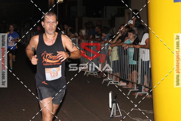 Buy your photos of the event70 CORRIDA DE BRODOWSKI on Fotop