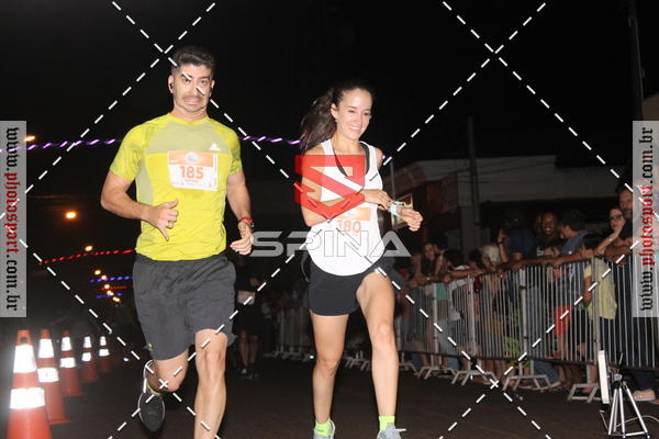 Buy your photos of the event70 CORRIDA DE BRODOWSKI on Fotop