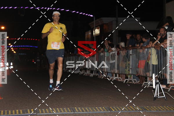 Buy your photos of the event70 CORRIDA DE BRODOWSKI on Fotop