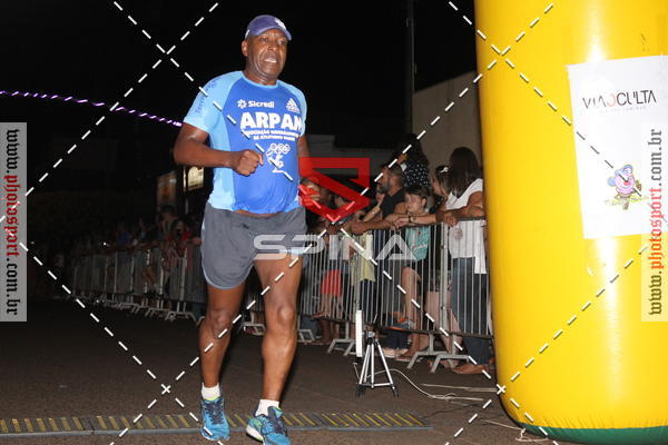 Buy your photos of the event70 CORRIDA DE BRODOWSKI on Fotop