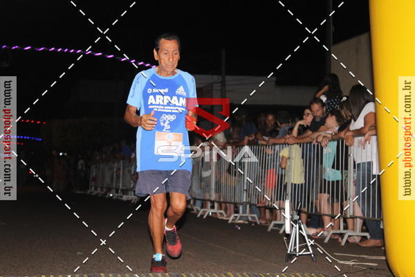 Buy your photos of the event70 CORRIDA DE BRODOWSKI on Fotop