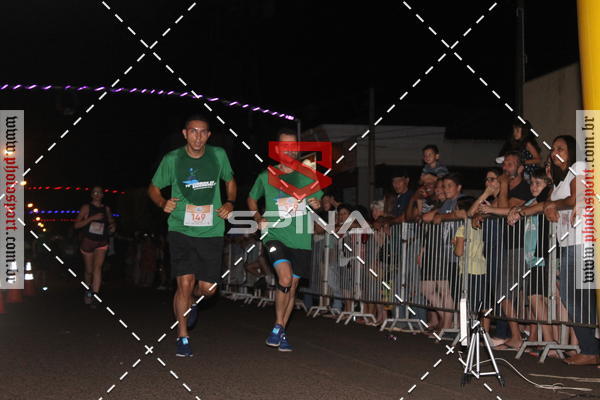Buy your photos of the event70 CORRIDA DE BRODOWSKI on Fotop