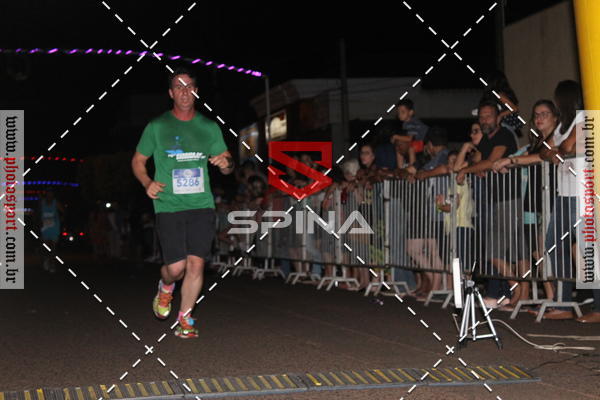 Buy your photos of the event70 CORRIDA DE BRODOWSKI on Fotop