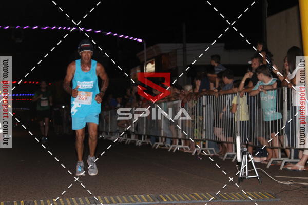 Buy your photos of the event70 CORRIDA DE BRODOWSKI on Fotop