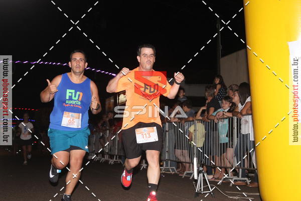 Buy your photos of the event70 CORRIDA DE BRODOWSKI on Fotop
