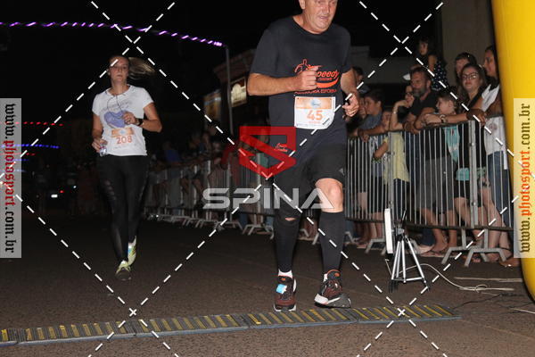 Buy your photos of the event70 CORRIDA DE BRODOWSKI on Fotop