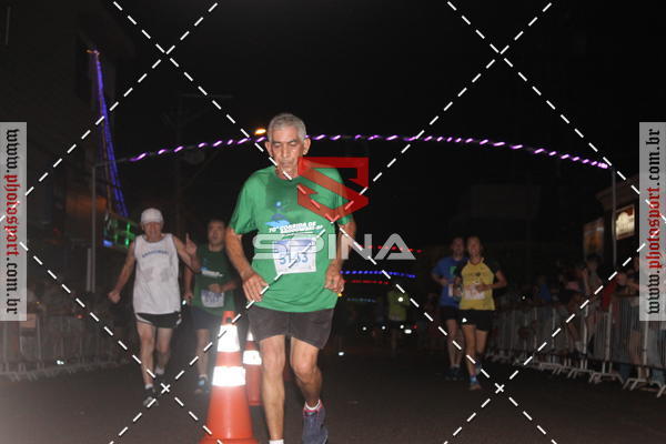 Buy your photos of the event70 CORRIDA DE BRODOWSKI on Fotop