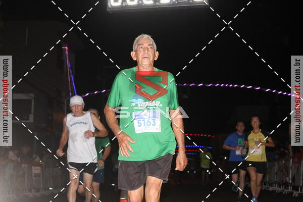 Buy your photos of the event70 CORRIDA DE BRODOWSKI on Fotop