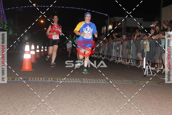 Buy your photos of the event70 CORRIDA DE BRODOWSKI on Fotop