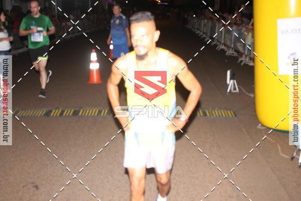 Buy your photos of the event70 CORRIDA DE BRODOWSKI on Fotop