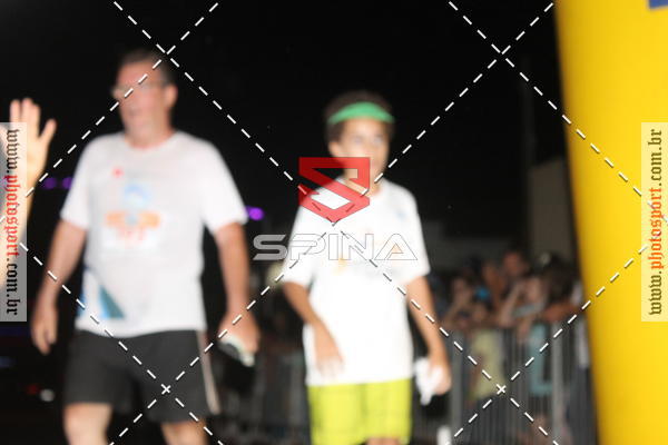 Buy your photos of the event70 CORRIDA DE BRODOWSKI on Fotop