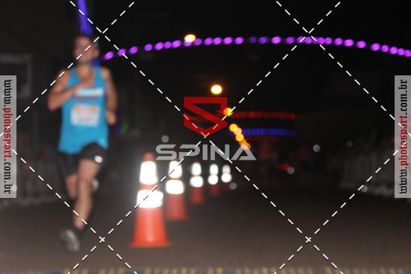 Buy your photos of the event70 CORRIDA DE BRODOWSKI on Fotop