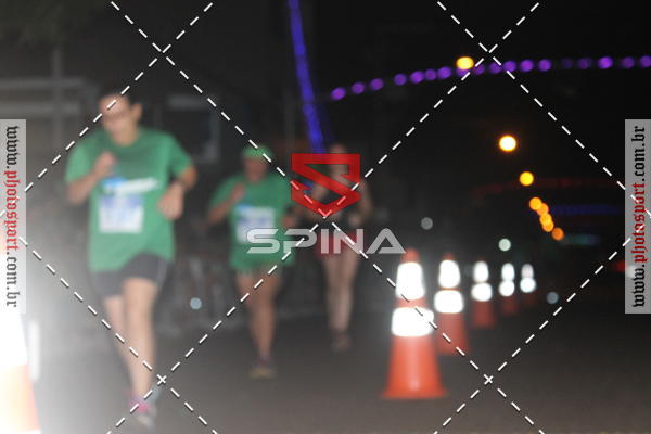 Buy your photos of the event70 CORRIDA DE BRODOWSKI on Fotop