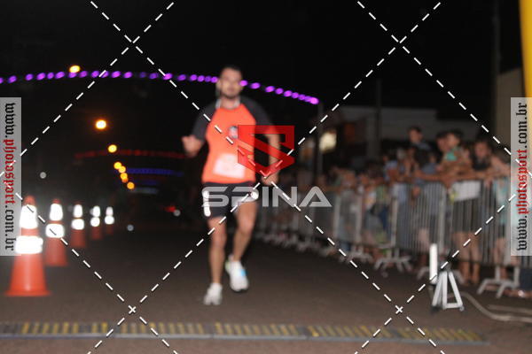 Buy your photos of the event70 CORRIDA DE BRODOWSKI on Fotop