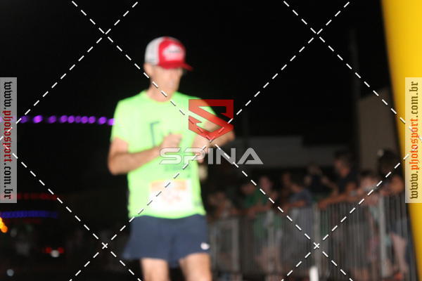 Buy your photos of the event70 CORRIDA DE BRODOWSKI on Fotop