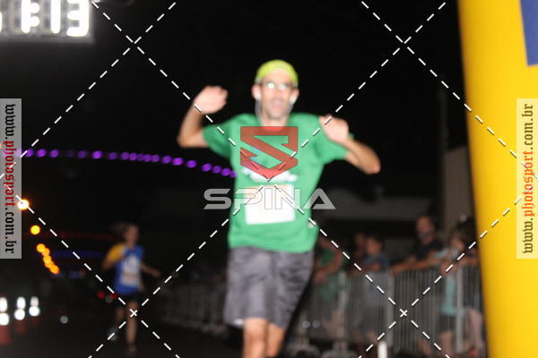 Buy your photos of the event70 CORRIDA DE BRODOWSKI on Fotop