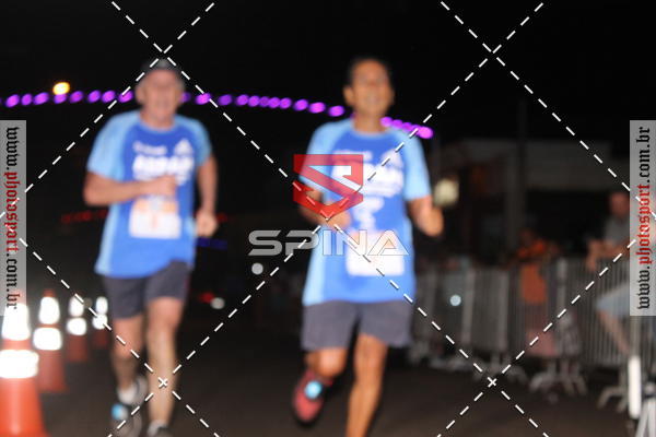 Buy your photos of the event70 CORRIDA DE BRODOWSKI on Fotop