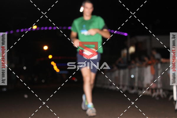 Buy your photos of the event70 CORRIDA DE BRODOWSKI on Fotop