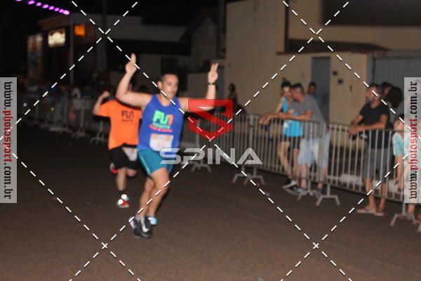 Buy your photos of the event70 CORRIDA DE BRODOWSKI on Fotop