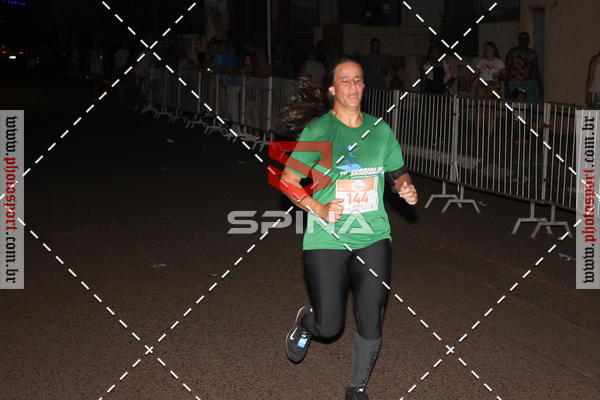Buy your photos of the event70 CORRIDA DE BRODOWSKI on Fotop
