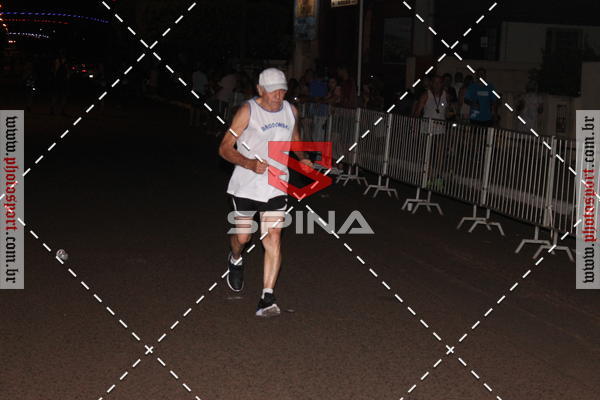 Buy your photos of the event70 CORRIDA DE BRODOWSKI on Fotop