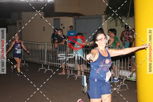 Buy your photos of the event70 CORRIDA DE BRODOWSKI on Fotop