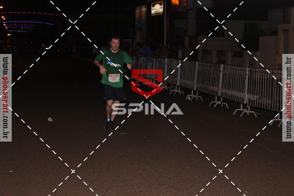 Buy your photos of the event70 CORRIDA DE BRODOWSKI on Fotop
