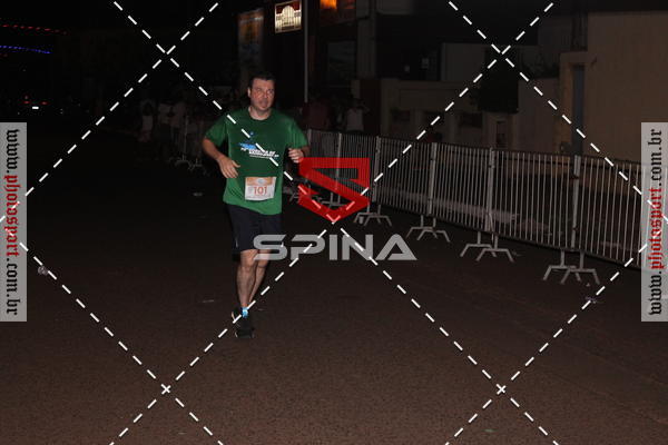 Buy your photos of the event70 CORRIDA DE BRODOWSKI on Fotop