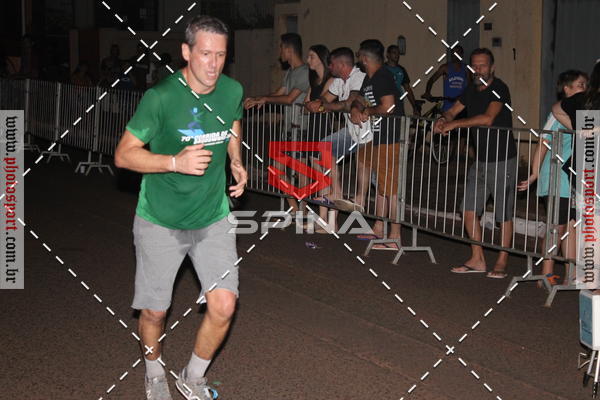 Buy your photos of the event70 CORRIDA DE BRODOWSKI on Fotop