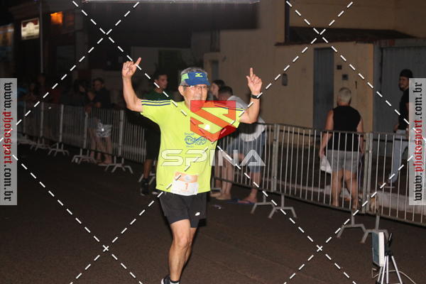 Buy your photos of the event70 CORRIDA DE BRODOWSKI on Fotop