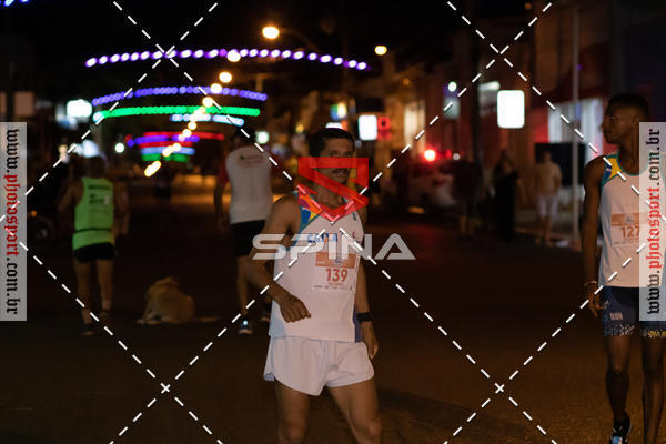 Achetez vos photos de l'vnement70 CORRIDA DE BRODOWSKI sur Fotop