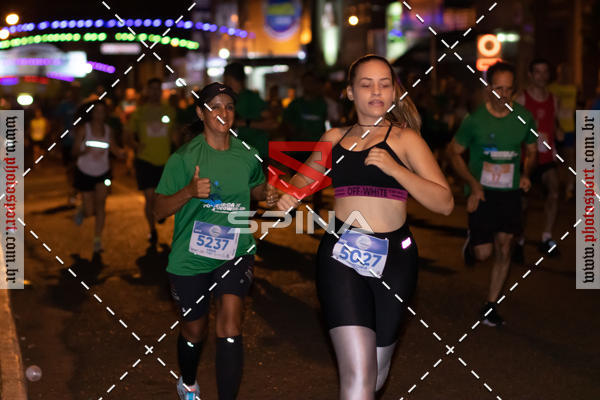 Achetez vos photos de l'vnement70 CORRIDA DE BRODOWSKI sur Fotop