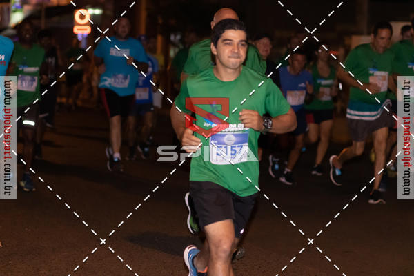 Achetez vos photos de l'vnement70 CORRIDA DE BRODOWSKI sur Fotop