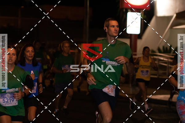 Buy your photos of the event70 CORRIDA DE BRODOWSKI on Fotop