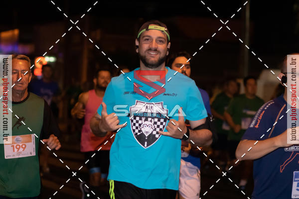 Buy your photos of the event70 CORRIDA DE BRODOWSKI on Fotop