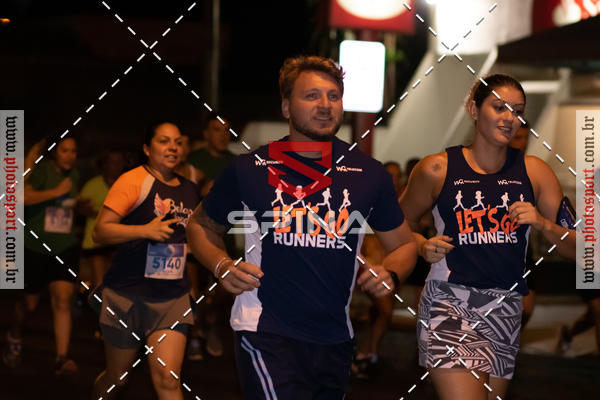 Buy your photos of the event70 CORRIDA DE BRODOWSKI on Fotop