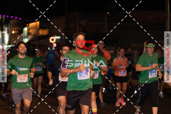 Buy your photos of the event70 CORRIDA DE BRODOWSKI on Fotop