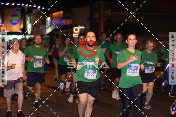 Buy your photos of the event70 CORRIDA DE BRODOWSKI on Fotop