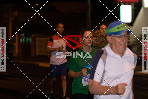 Buy your photos of the event70 CORRIDA DE BRODOWSKI on Fotop