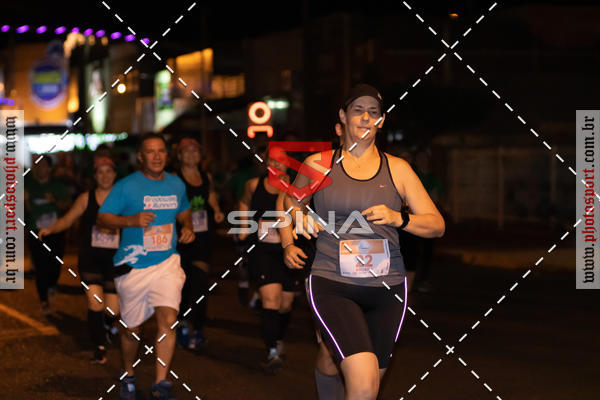 Buy your photos of the event70 CORRIDA DE BRODOWSKI on Fotop