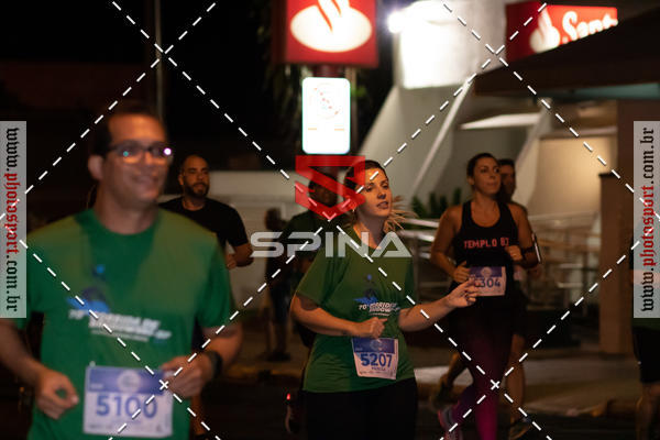Buy your photos of the event70 CORRIDA DE BRODOWSKI on Fotop